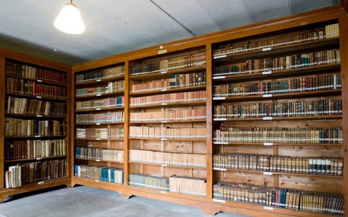 biblioteca Halki