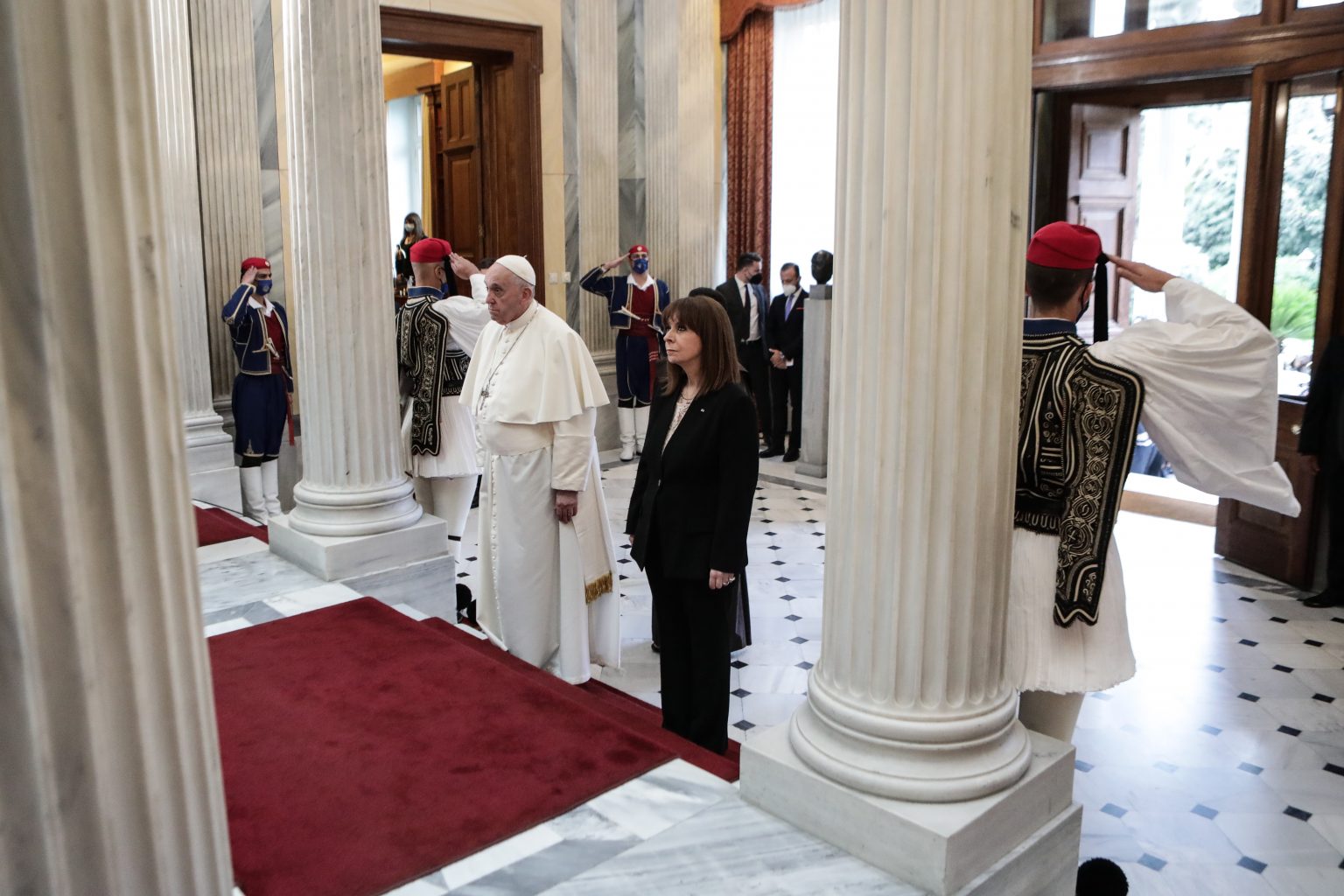 Papa Francesco Presidente della Rep.Ellenica K.Sakellaropoulou. Palazzo Presidenziale 4.12.2021 Fonte Presidency.gr