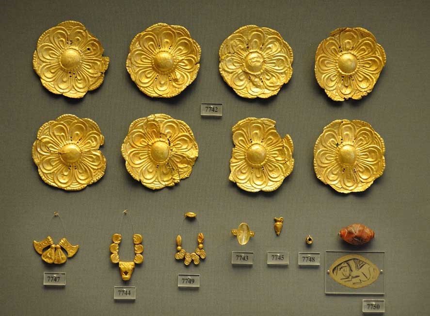 Gioielli 2 in oro del periodo miceneo K. Paschalides Archivio fotografico Museo Archeologico Nazionale
