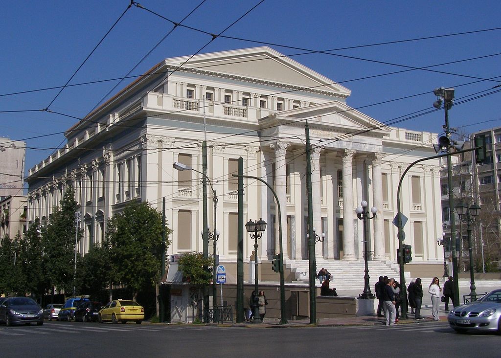 Il teatro municipale del Pireo di Andrzej Otrębski tramite Wikimedia Commons httpscommons.wikimedia.orgwikiUserAndrzej O
